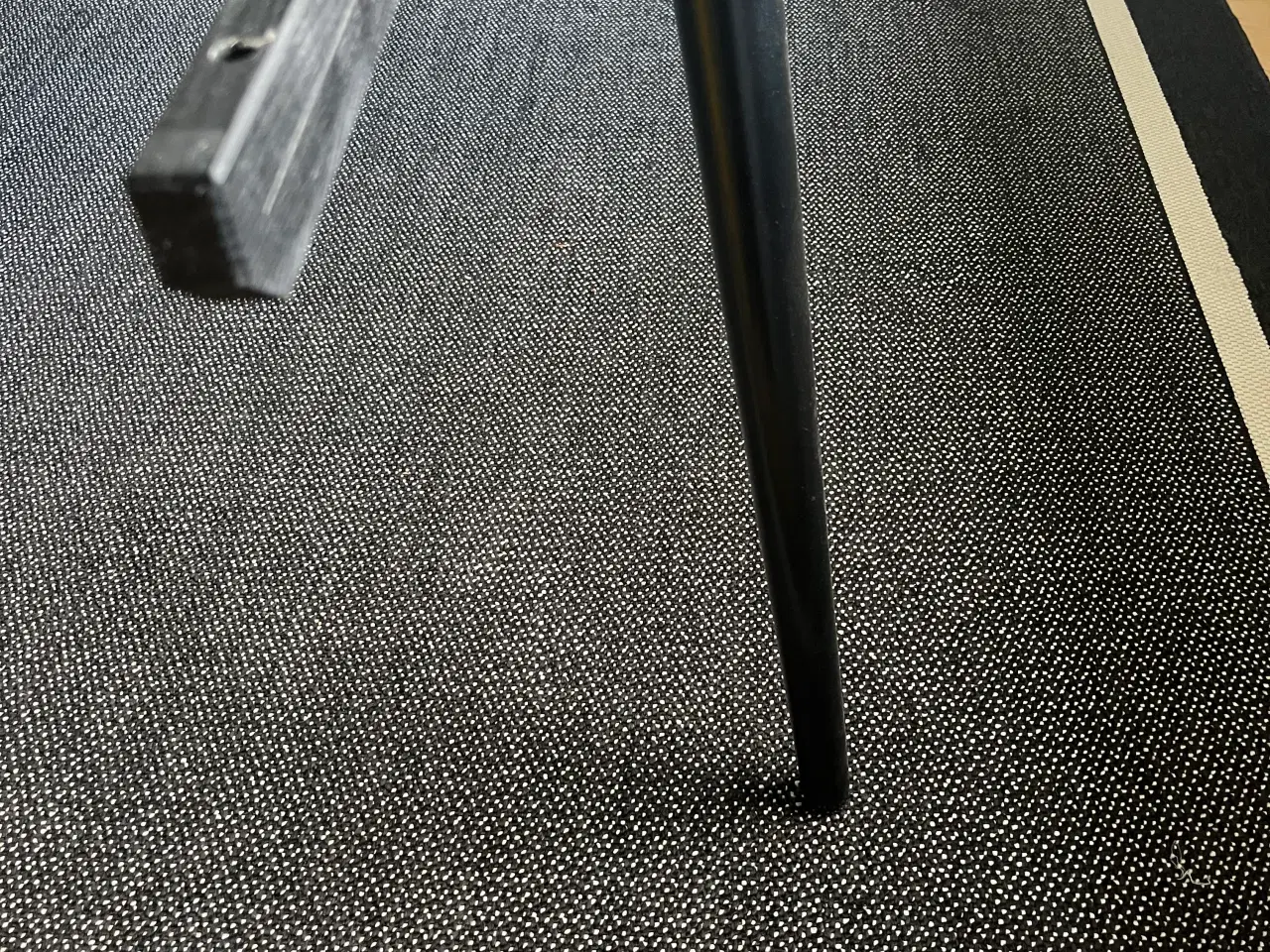 Billede 11 - Stort flot hvidt spisebord