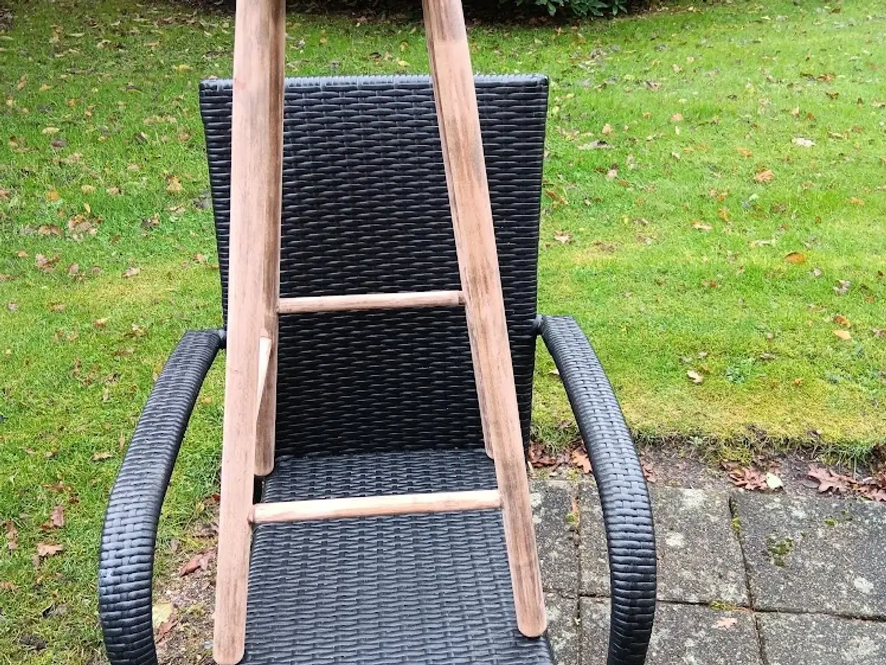 Billede 1 - Barstol, skammel, taburet, barnet har mange navne