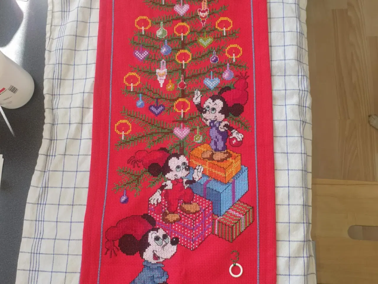 Billede 5 - 5 Nybroderede pakke- og Adventskalendere Disney m.