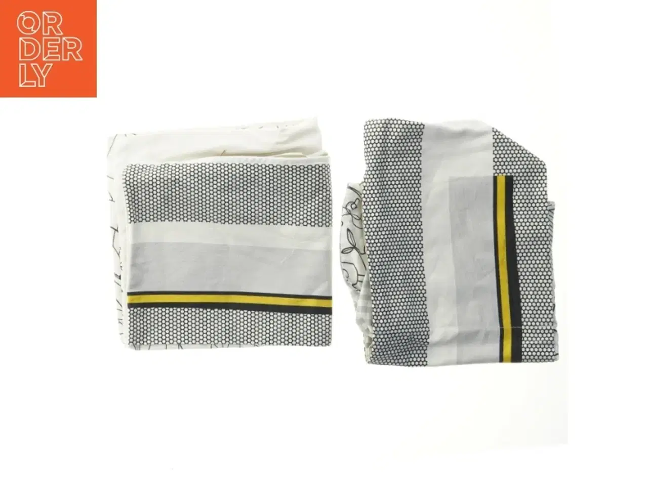 Billede 1 - Sofapudebetræb med print (str. 46x48 og 46x48 cm)