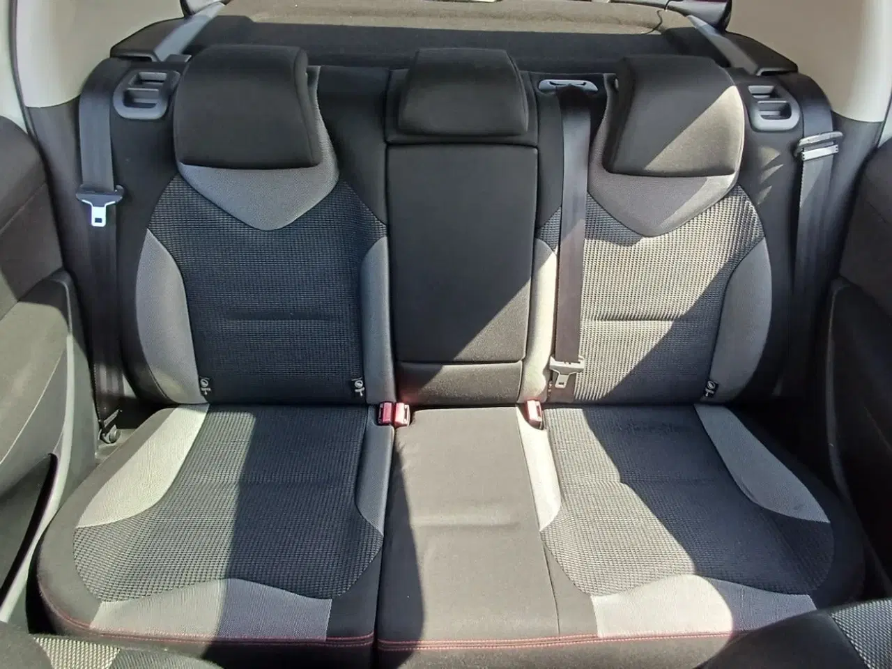 Billede 17 - Peugeot 308 1,6 HDi 110 Sportium