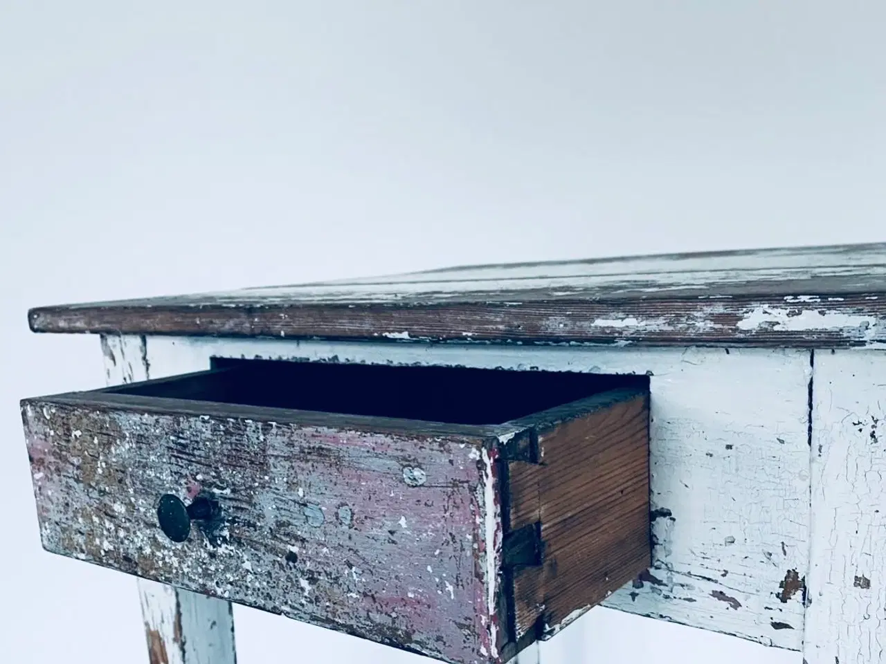 Billede 5 - Dansk boheme bord med udtræk skuffe og hylde