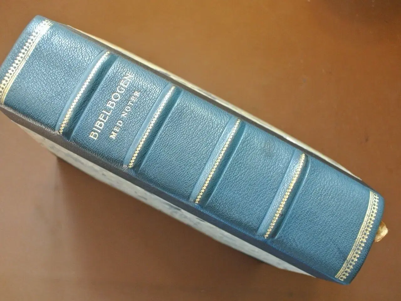 Billede 1 - bibelbogen med noter, ved p. helweg-larsen mfl. , 