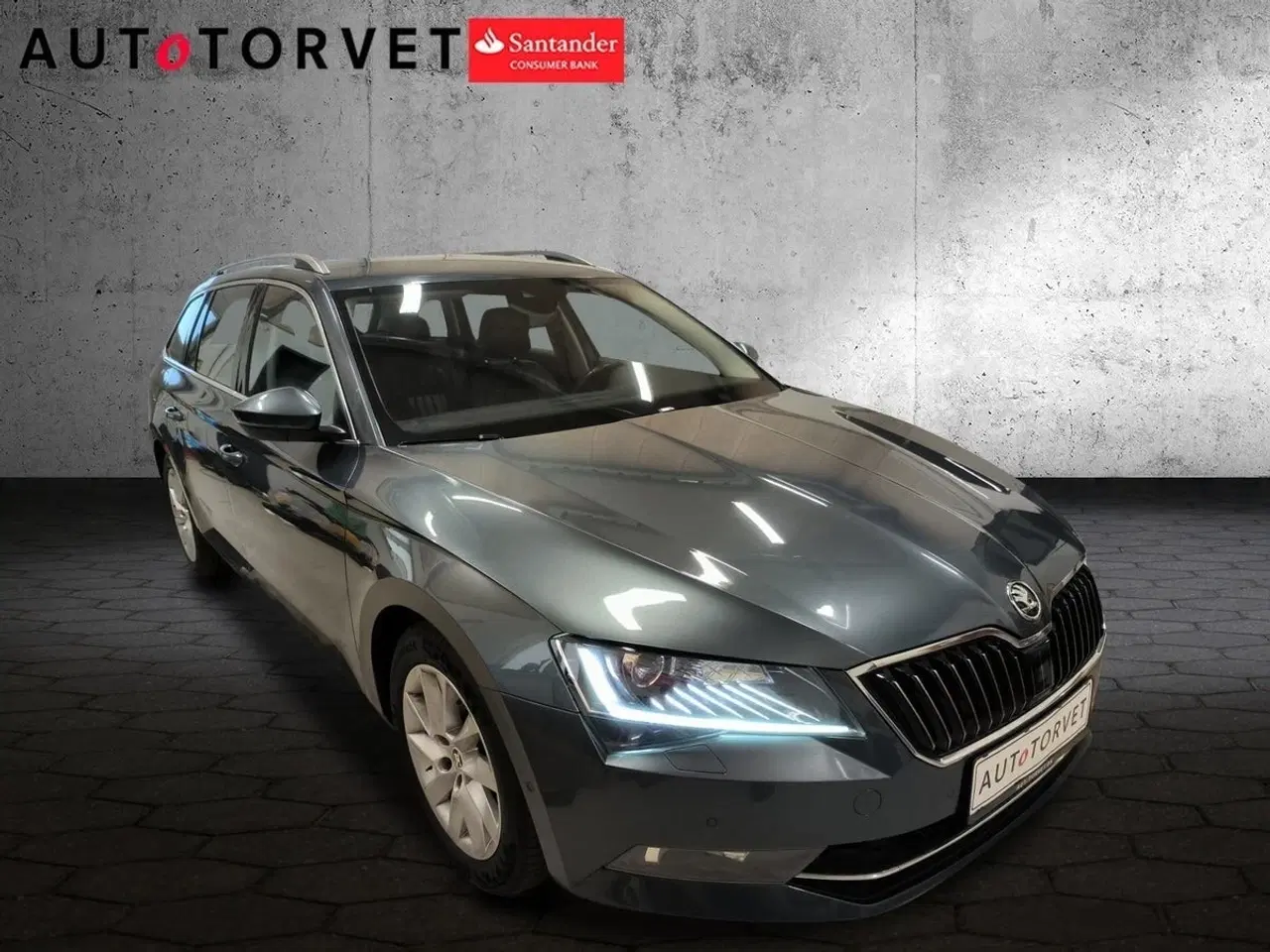 Billede 2 - Skoda Superb 2,0 TDi 150 Business Executive Combi DSG