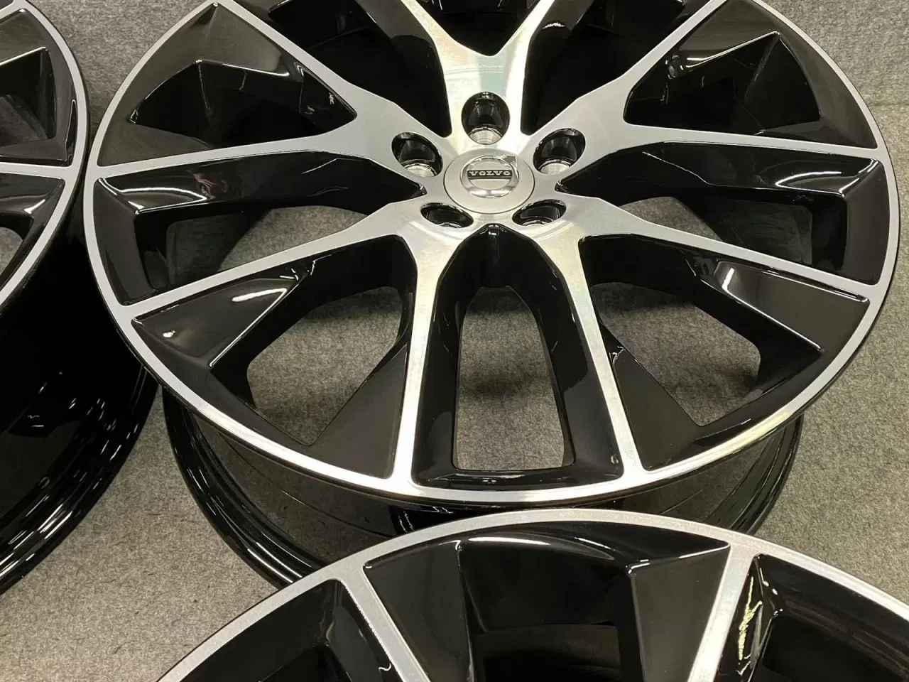 Billede 3 - ALUFÆLGE VOLVO V90 S90 20"