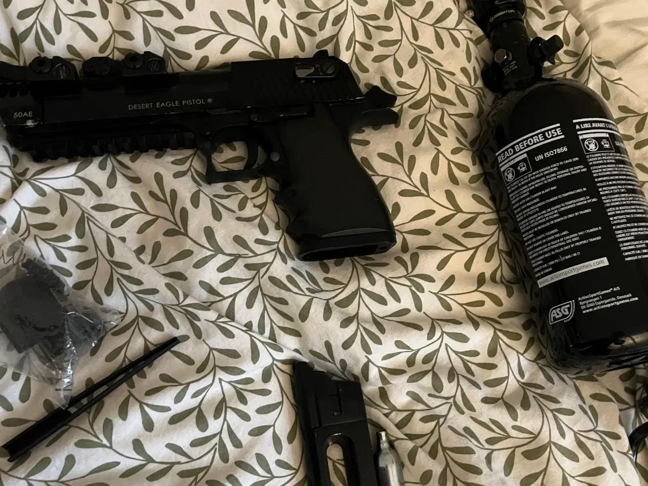 Billede 6 - Hardball våben og magasiner