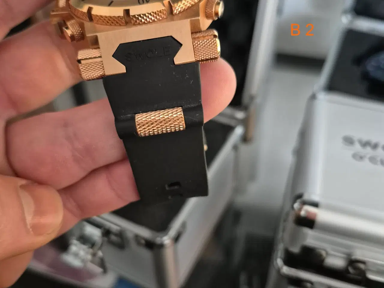 Billede 3 - SWOLE UR HELT NYT