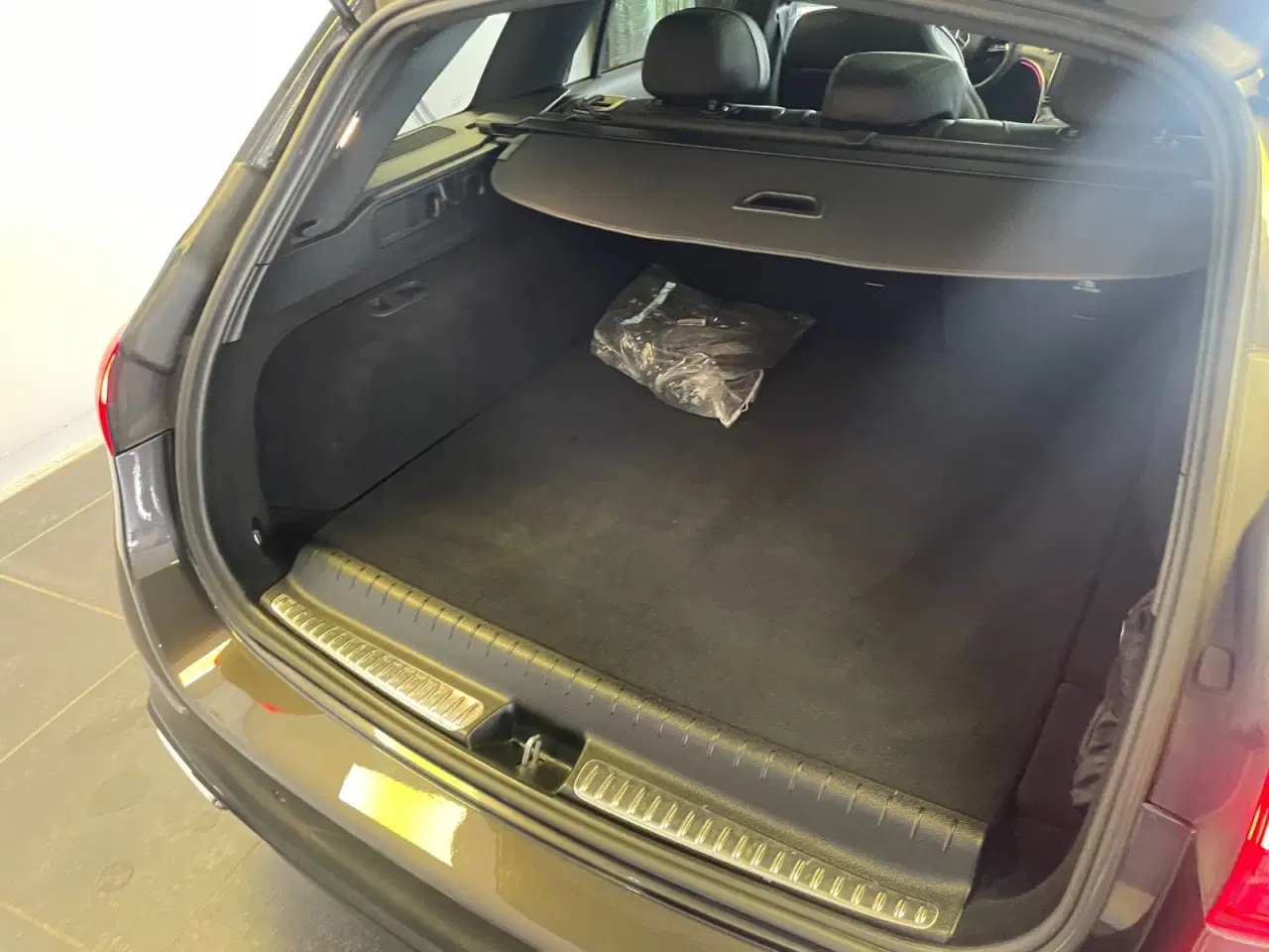 Billede 17 - Mercedes C300 e 2,0 AMG Line stc. aut.