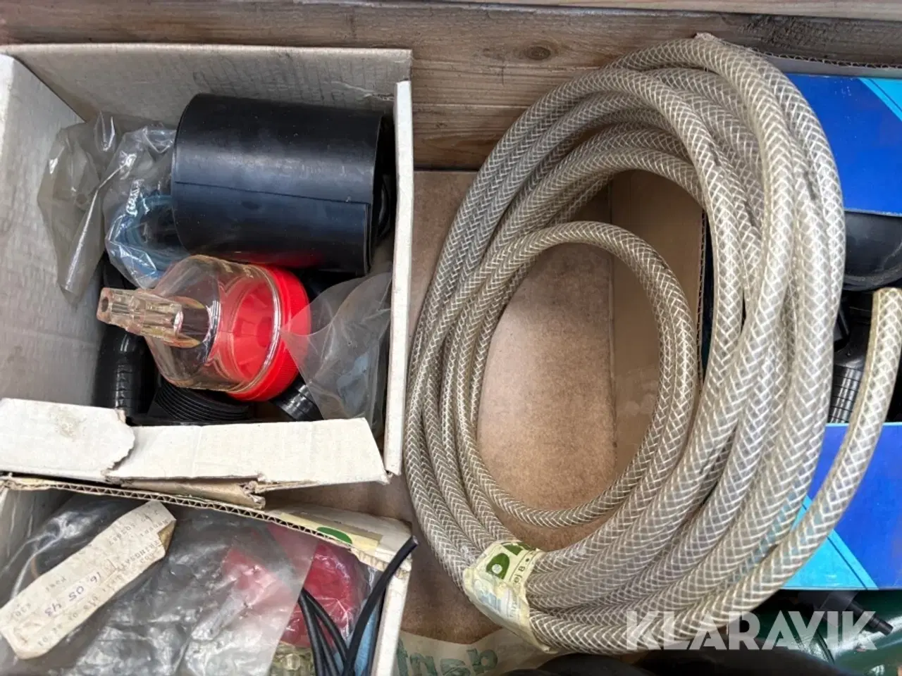 Billede 6 - Reservedele Danfoil Sprøjte 2 paller assorteret reservedele