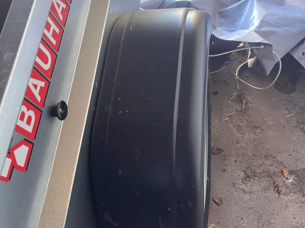 Billede 2 - Trailer med næsehjul og Pressening 