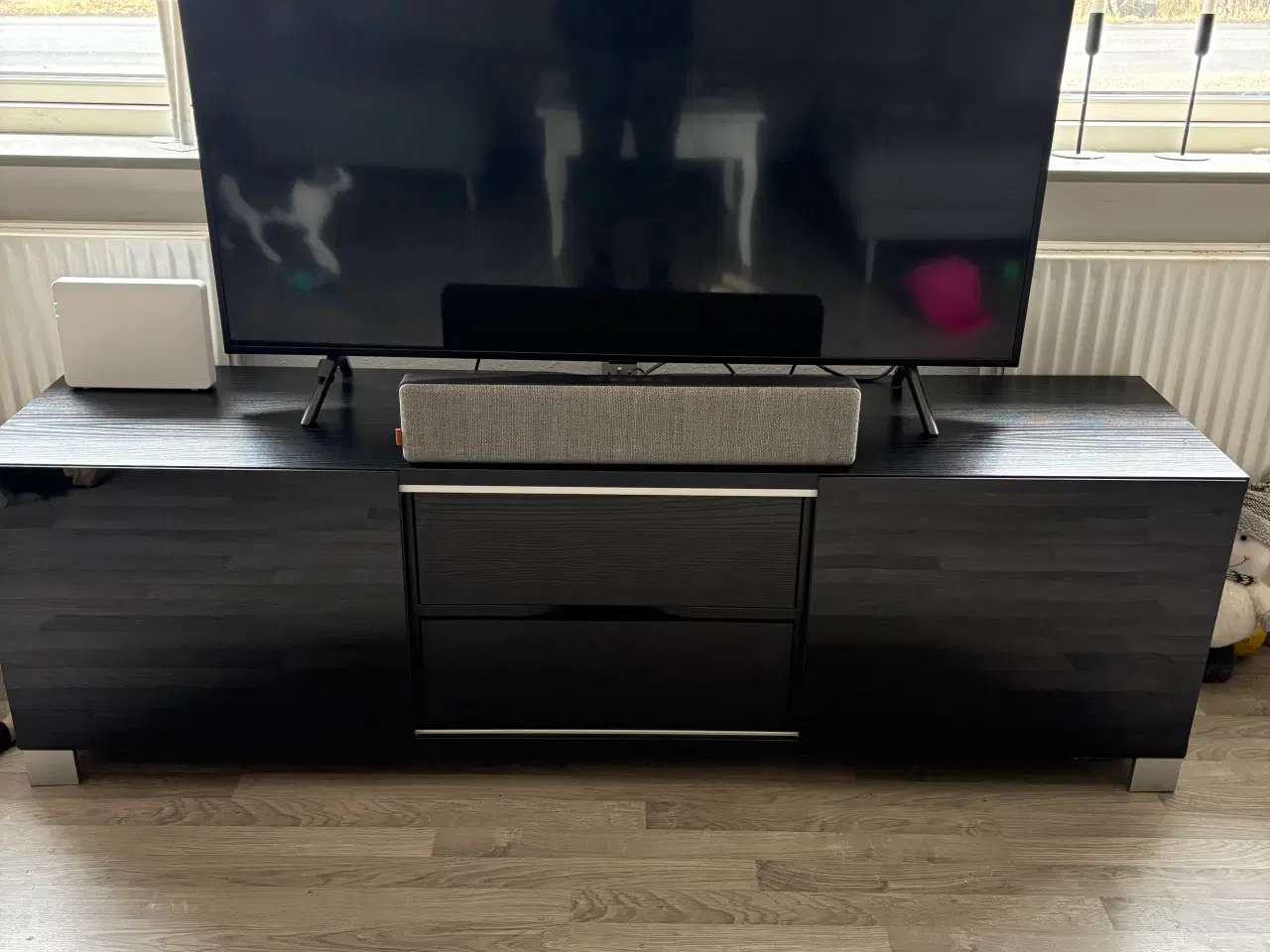 Billede 1 - TV bord 