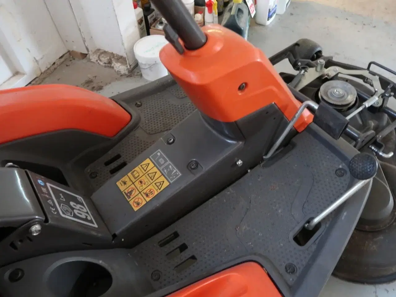 Billede 6 - Husqvarna R 214TC Comfort Edition frontklipper