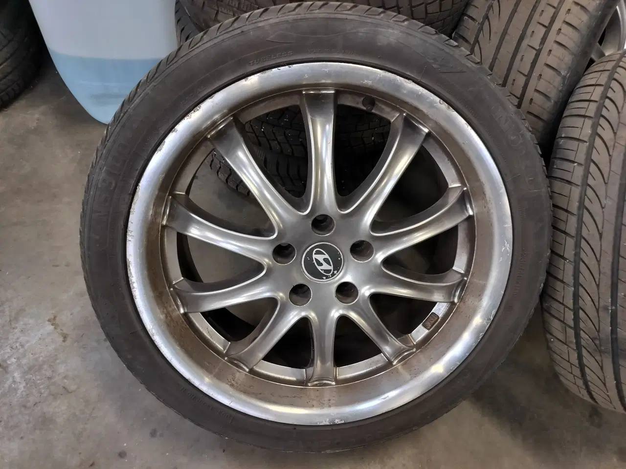 Billede 2 - Hyundai Tucson 19" alufælge 