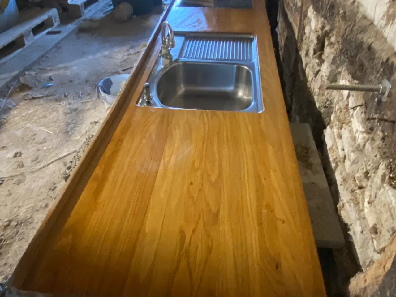 Billede 1 - Køkkenbordplade med vask og Bosch induktion
