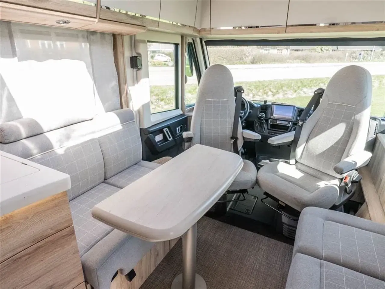 Billede 10 - 2022 - Euramobil Integra Line 720 EF   Tysk kvalitet og luksus