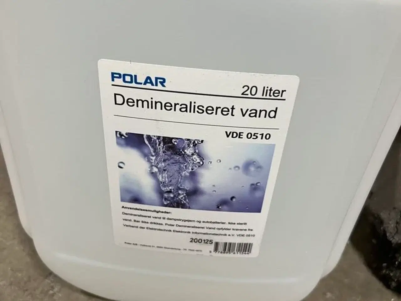 Billede 2 - Dunk med demineraliseret vand