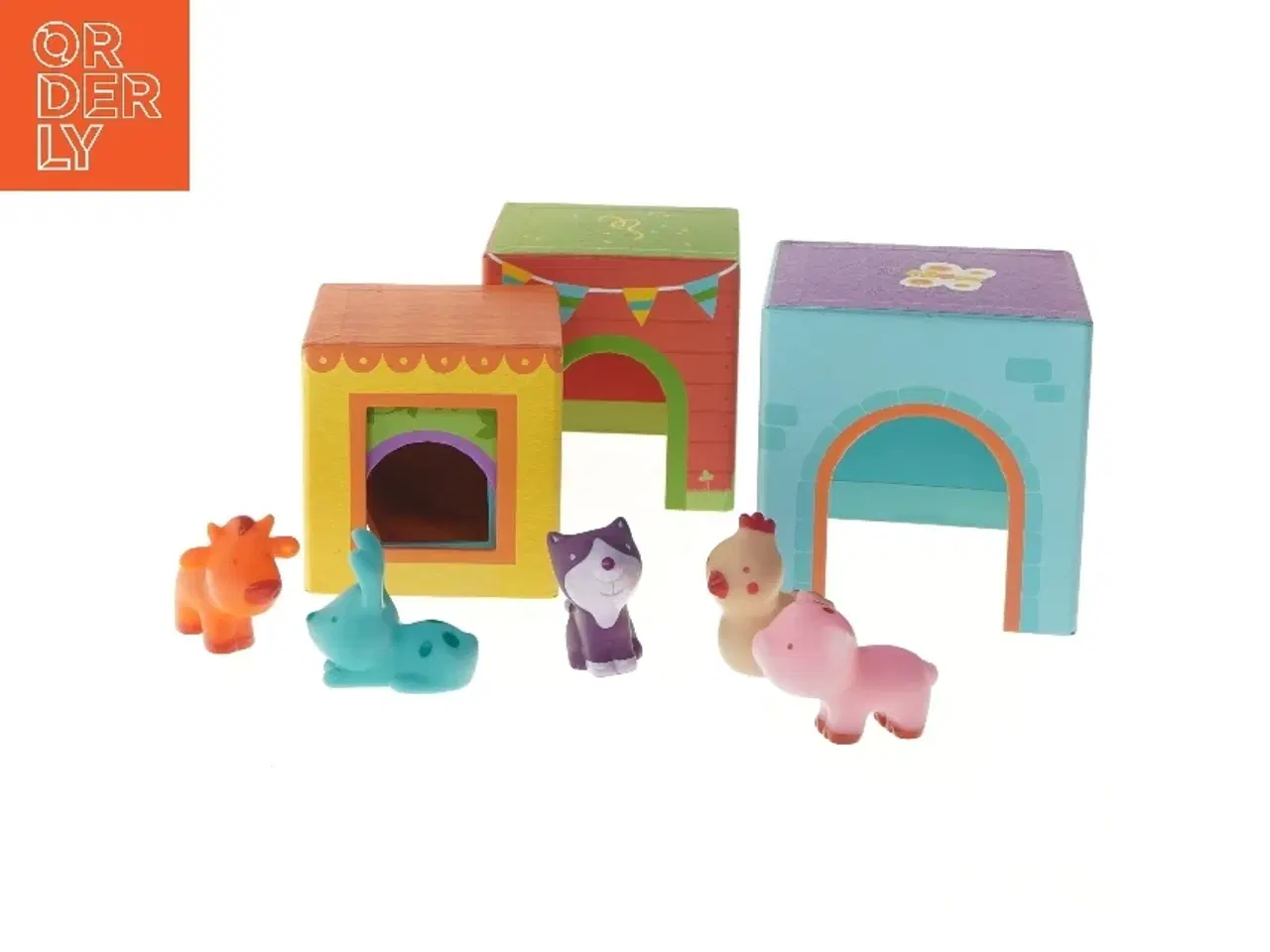 Billede 1 - Dyrefigurer med huse (str. 12,5x12,5 cm)