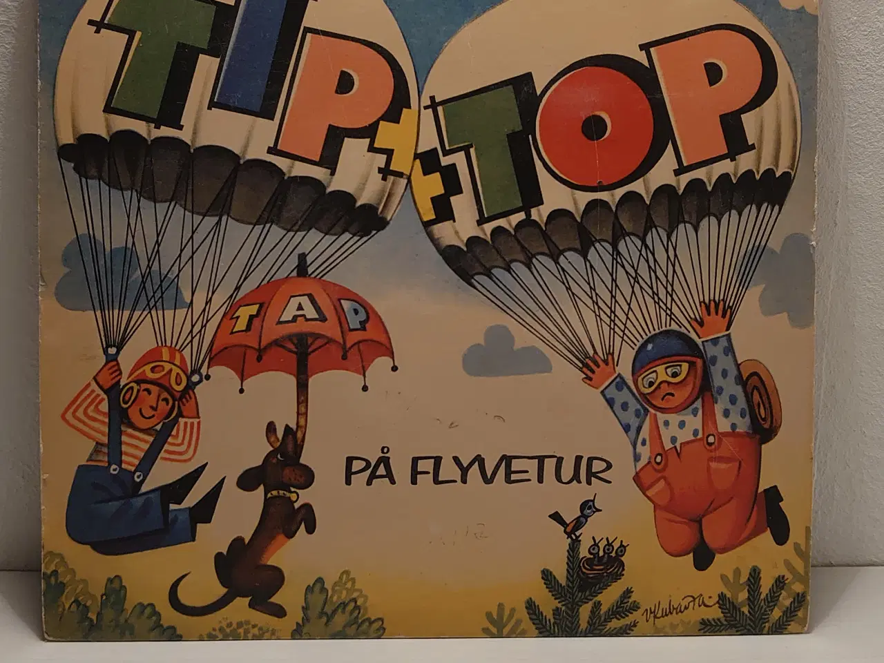 Billede 1 - Kubasta:Tip+Top på flyvetur.Sjælden pop-up bog1965