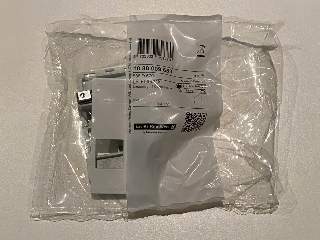 Billede 3 - Netværksudtag, 1,5 modul, Systimax/CommScope, FUGA