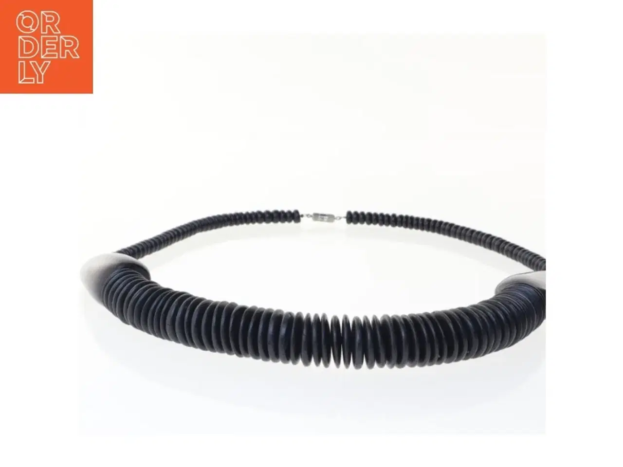 Billede 2 - Sort perlekæde (str. 62 cm)