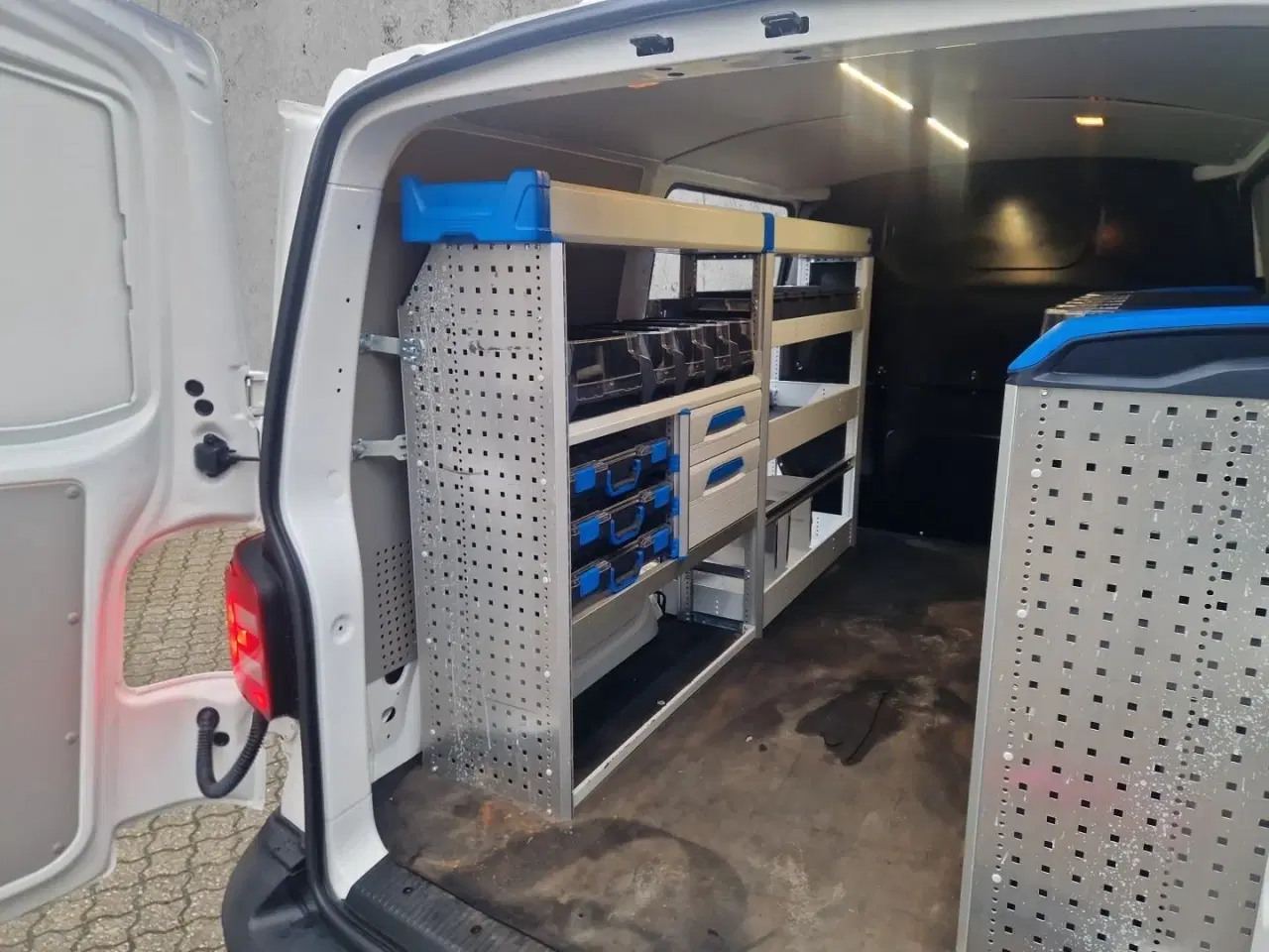 Billede 12 - VW Transporter 2,0 TDi 114 Kassevogn kort BMT