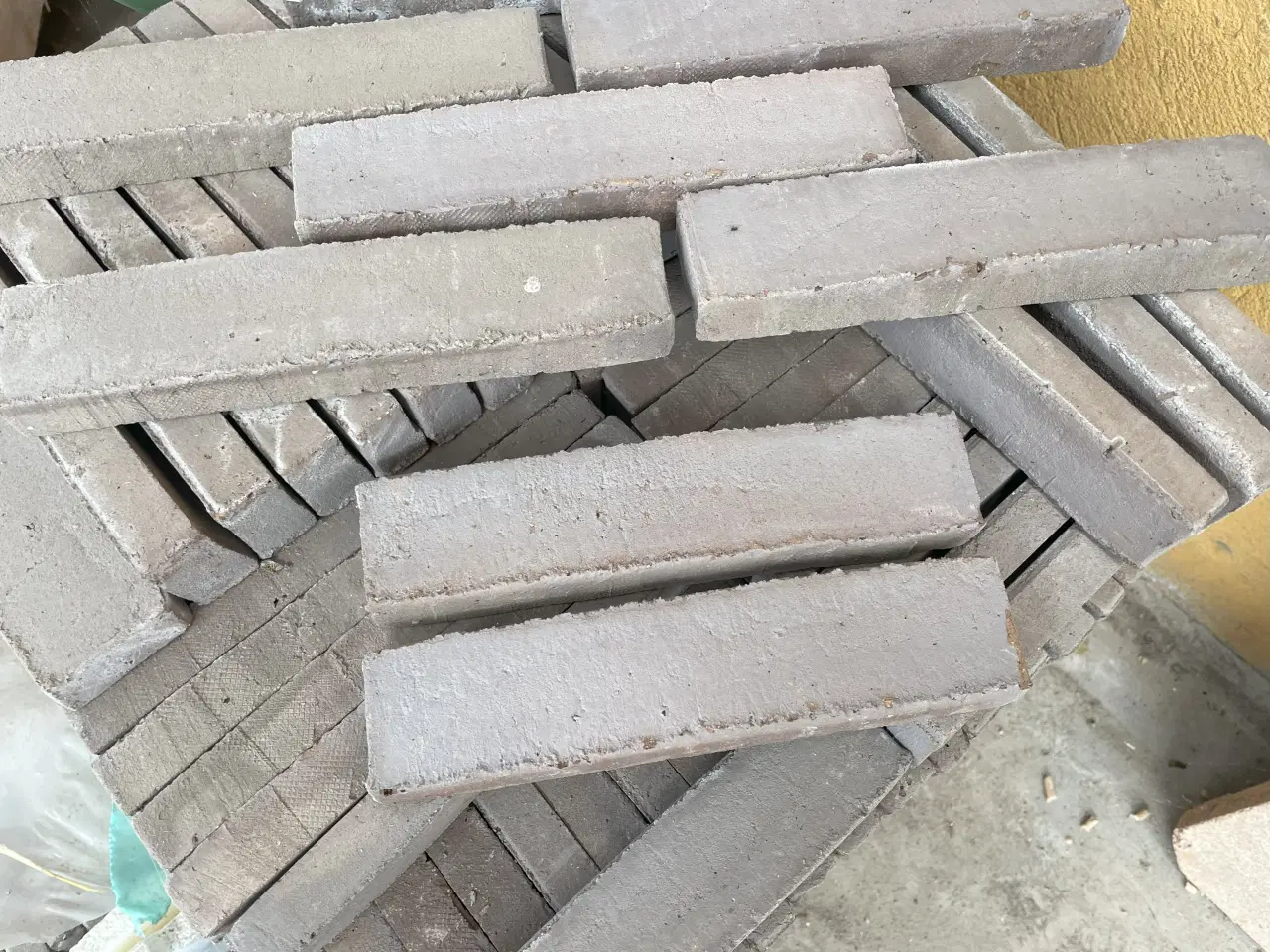 Billede 3 - Tegl Skaller 30 mm i lys farve. Randers Tegl - RT5