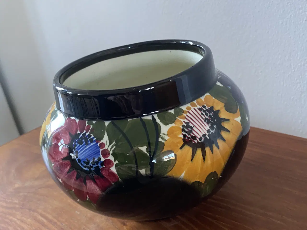 Billede 2 - Urtepotteskjuler 