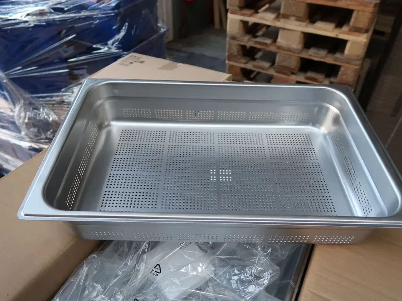 Billede 3 - 6 stk. perforeret gastrobakker FOODPAN PF