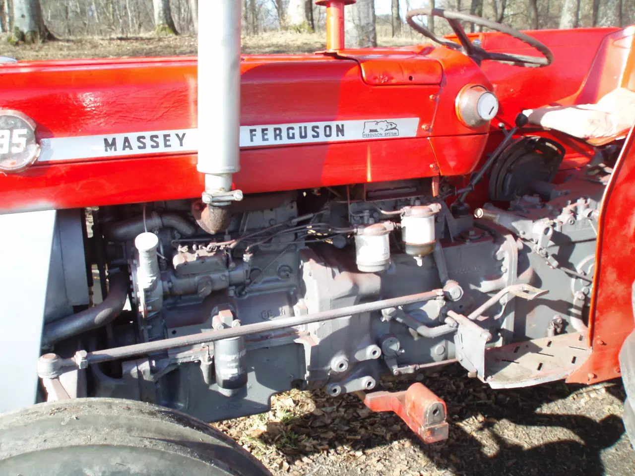 Billede 3 - Massey Ferguson 135, 3 cyl diesel, årg '76