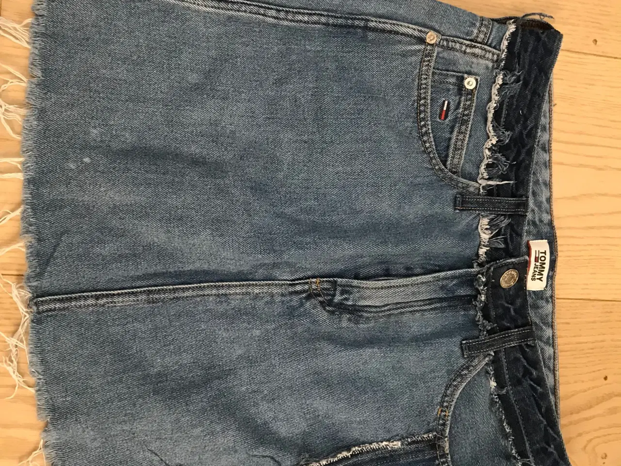 Billede 1 - Tommy Hilfiger denim nederdel