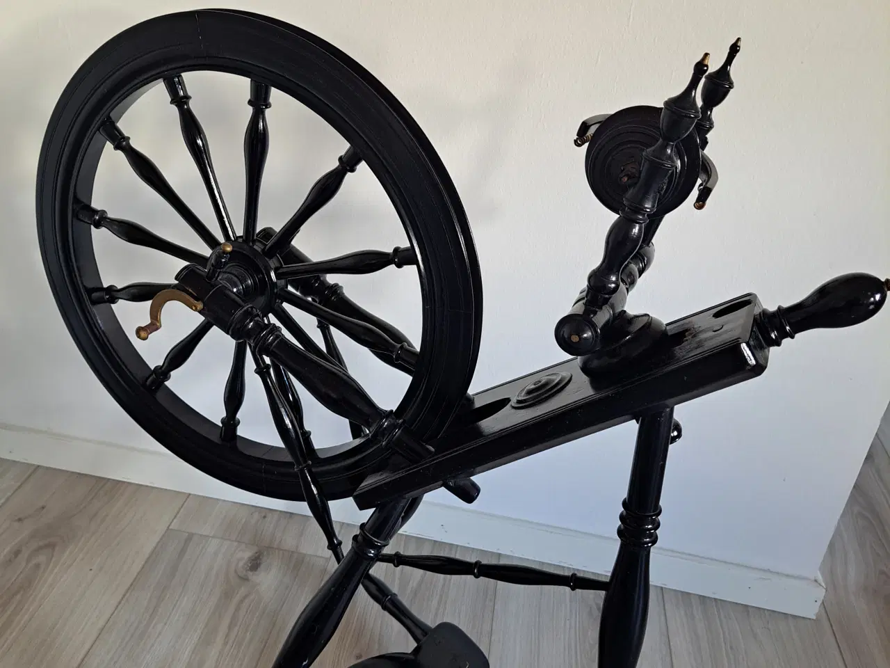 Billede 5 - Sort spinderok. 