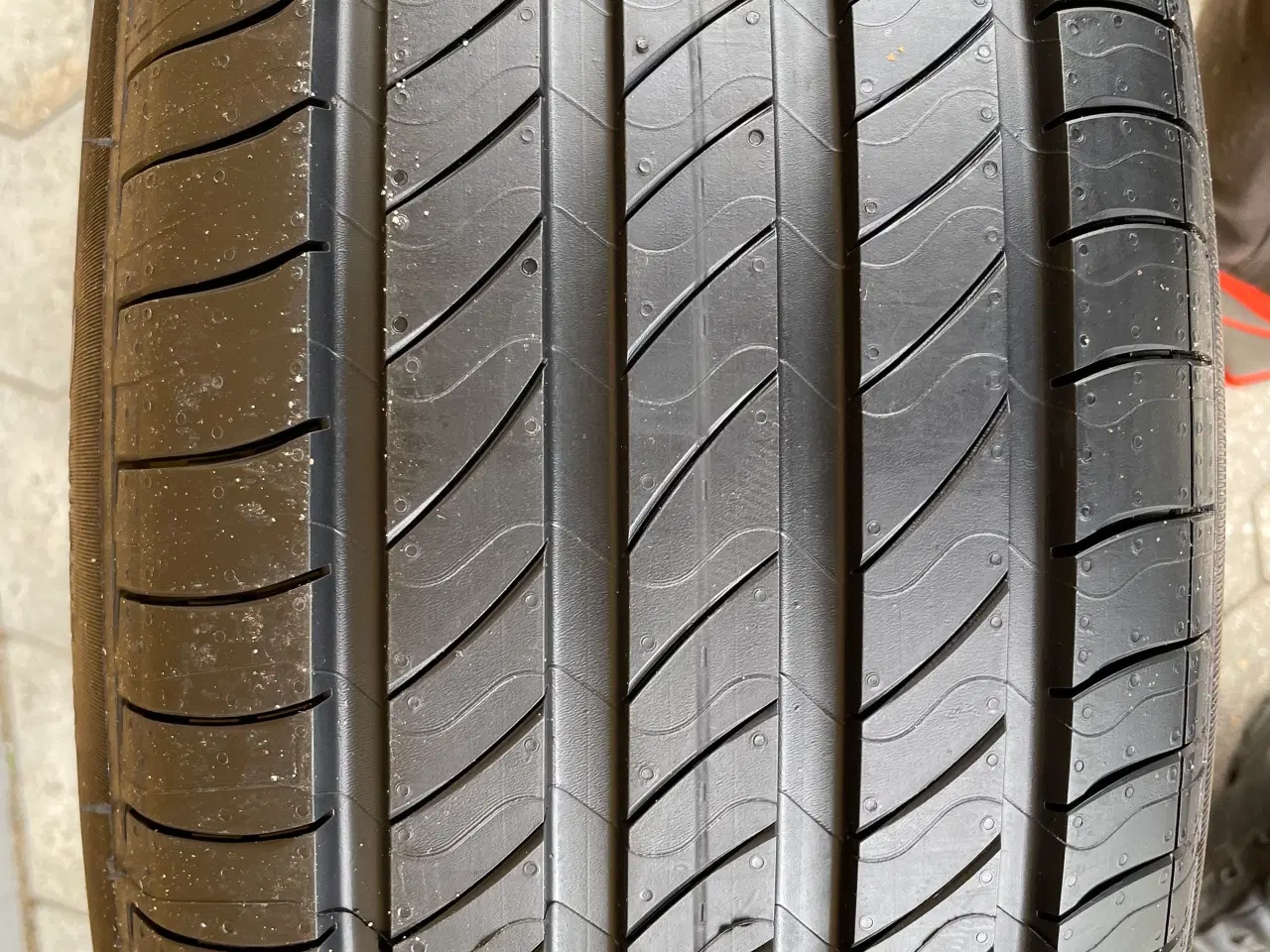 Billede 3 - Michelin 215/65R17 NYE 