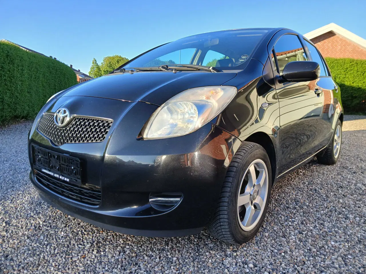 Billede 1 - Toyota Yaris 1,3 Benzin 