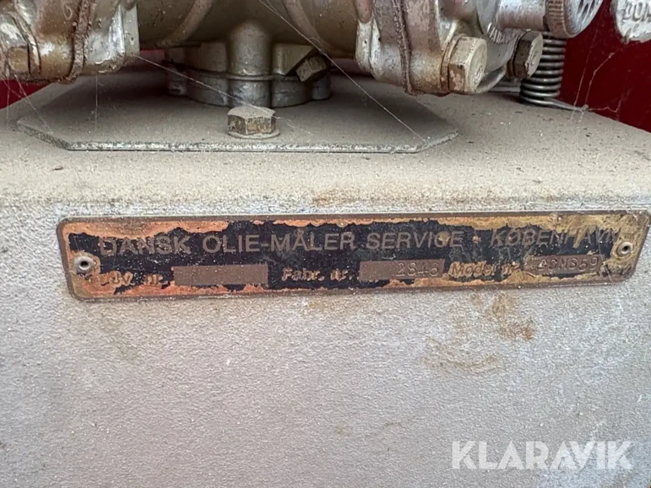 Billede 6 - Antik dieseltank og vægt