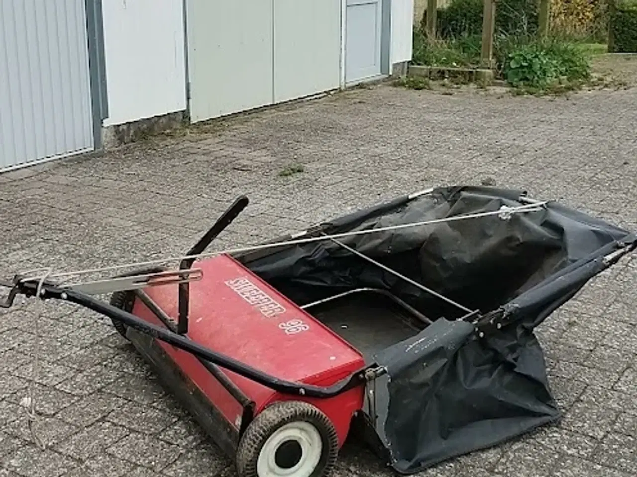 Billede 1 - Græsopsamler Sweeper 96