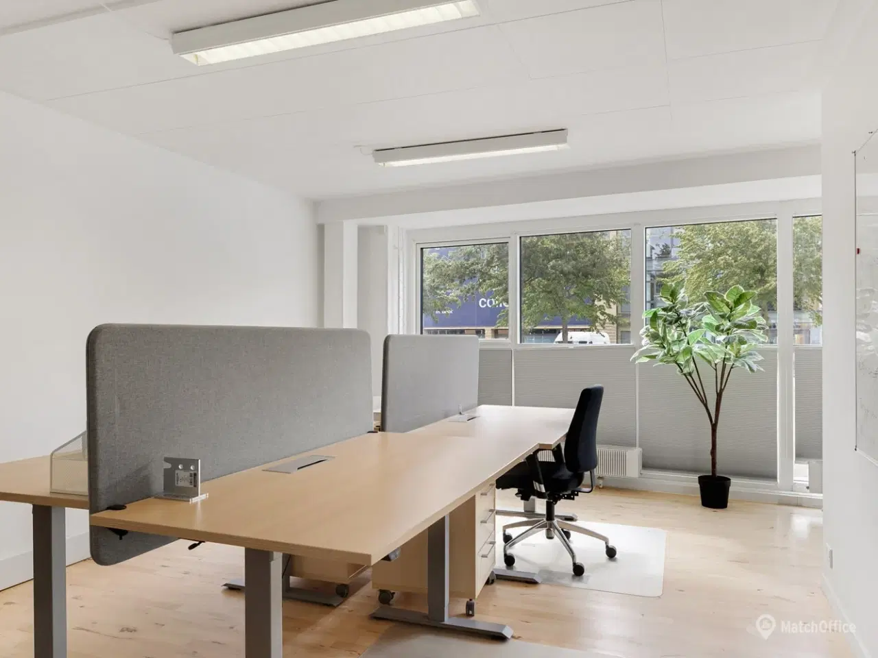 Billede 8 - Flotte kontorlokaler i stueplan