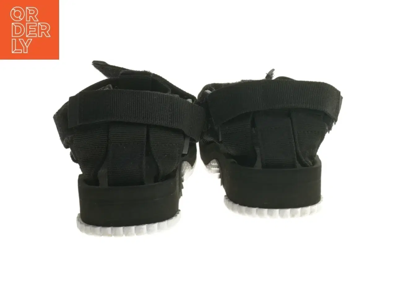 Billede 2 - Sorte sandaler fra Shaka (str. 38. - 39)