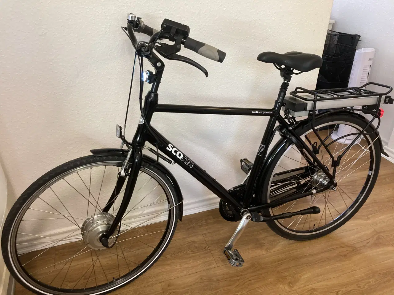 Billede 1 - flot sco herre elcykel 28"  7 gear.