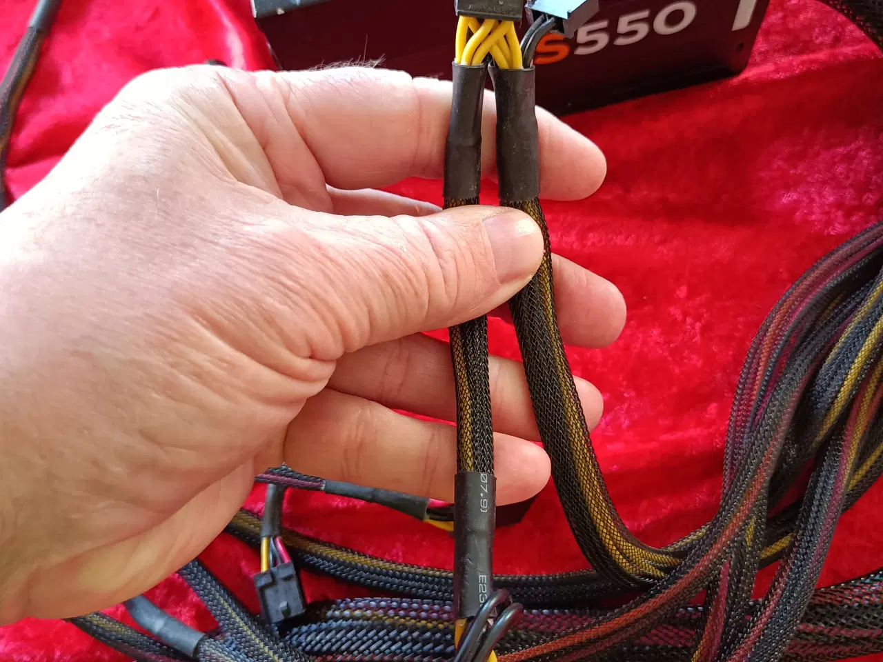 Billede 4 - CORSAIR VS Series VS550 - strømforsyning - 550W