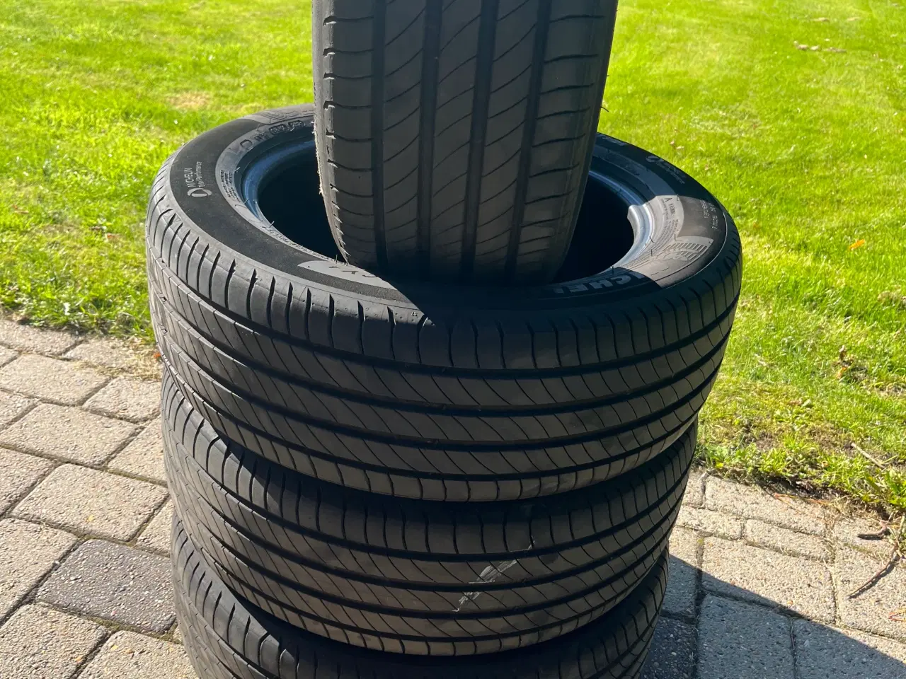 Billede 1 - Michelin Primacy 215/55-17