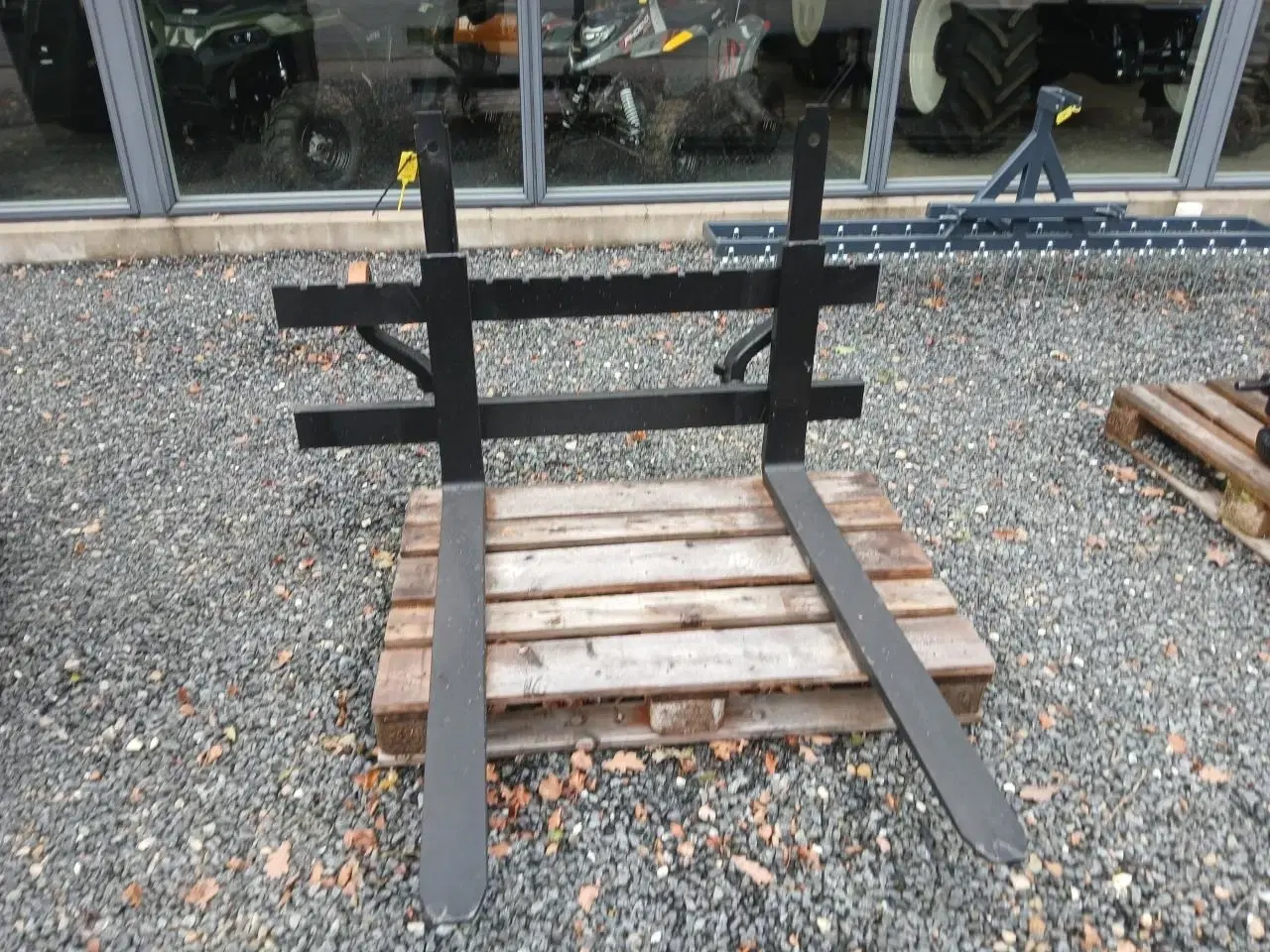 Billede 1 - Ålö PALLEGAFLER 2500 KG