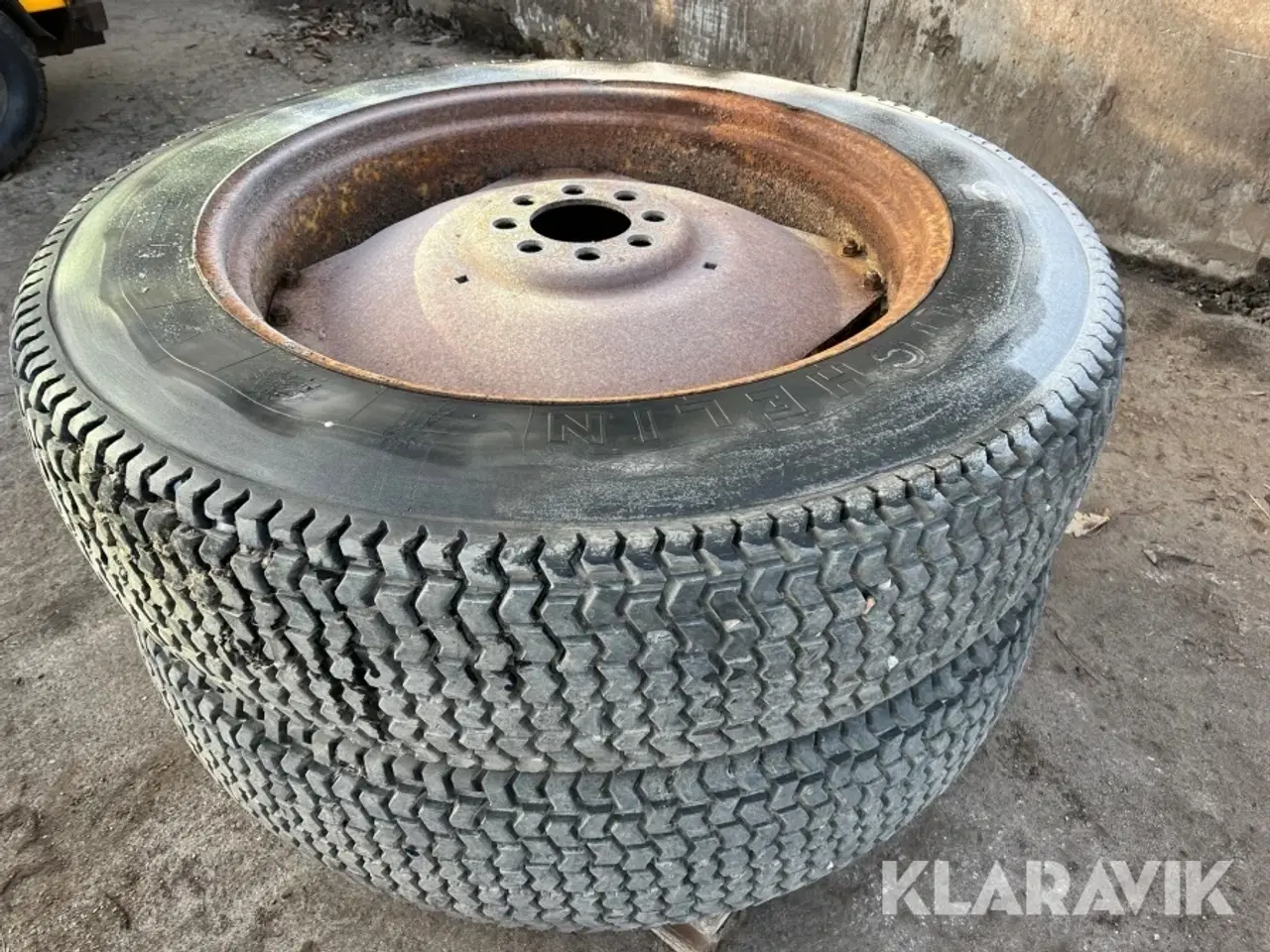 Billede 1 - Dæk med fælg Michelin Big x m18