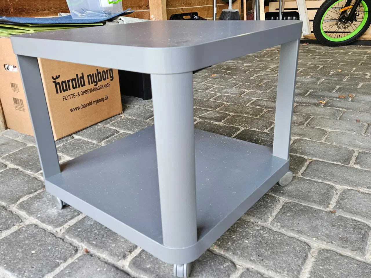 Billede 2 - Rullebord, købt i Ikea