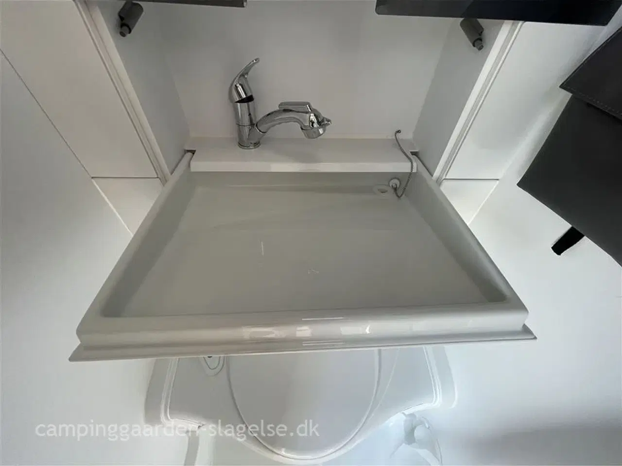 Billede 12 - 2024 - Adria Aviva 400 PS   KOMMISSIONSVOGN