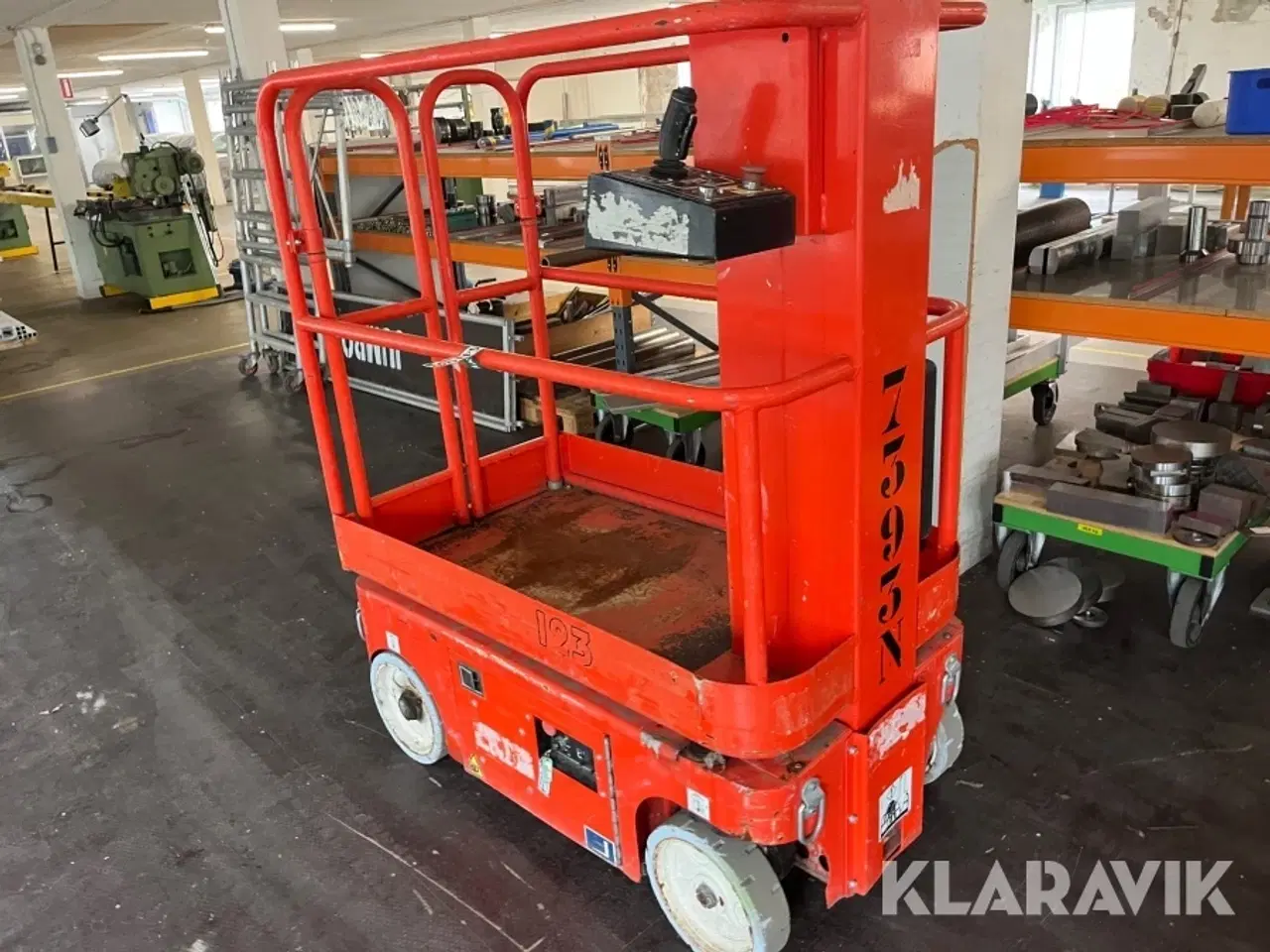 Billede 2 - Søjlelift Snorkel M1230E