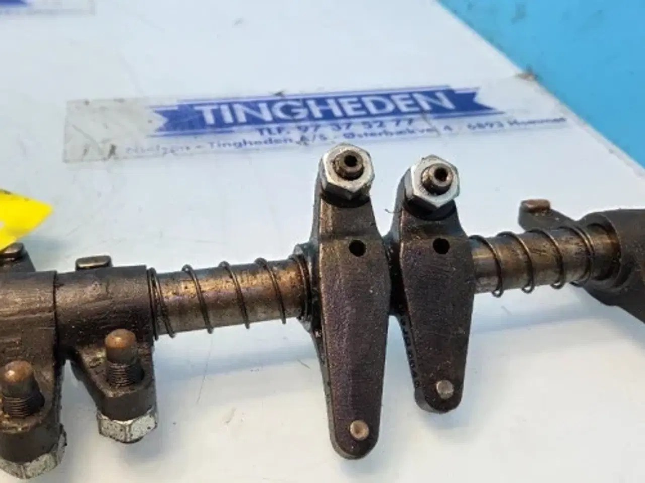 Billede 8 - John Deere  6068   Vippeaksel  RE536260