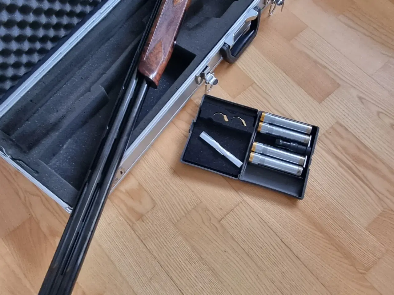 Billede 4 - BROWNING 725 BLACK C3 sælges