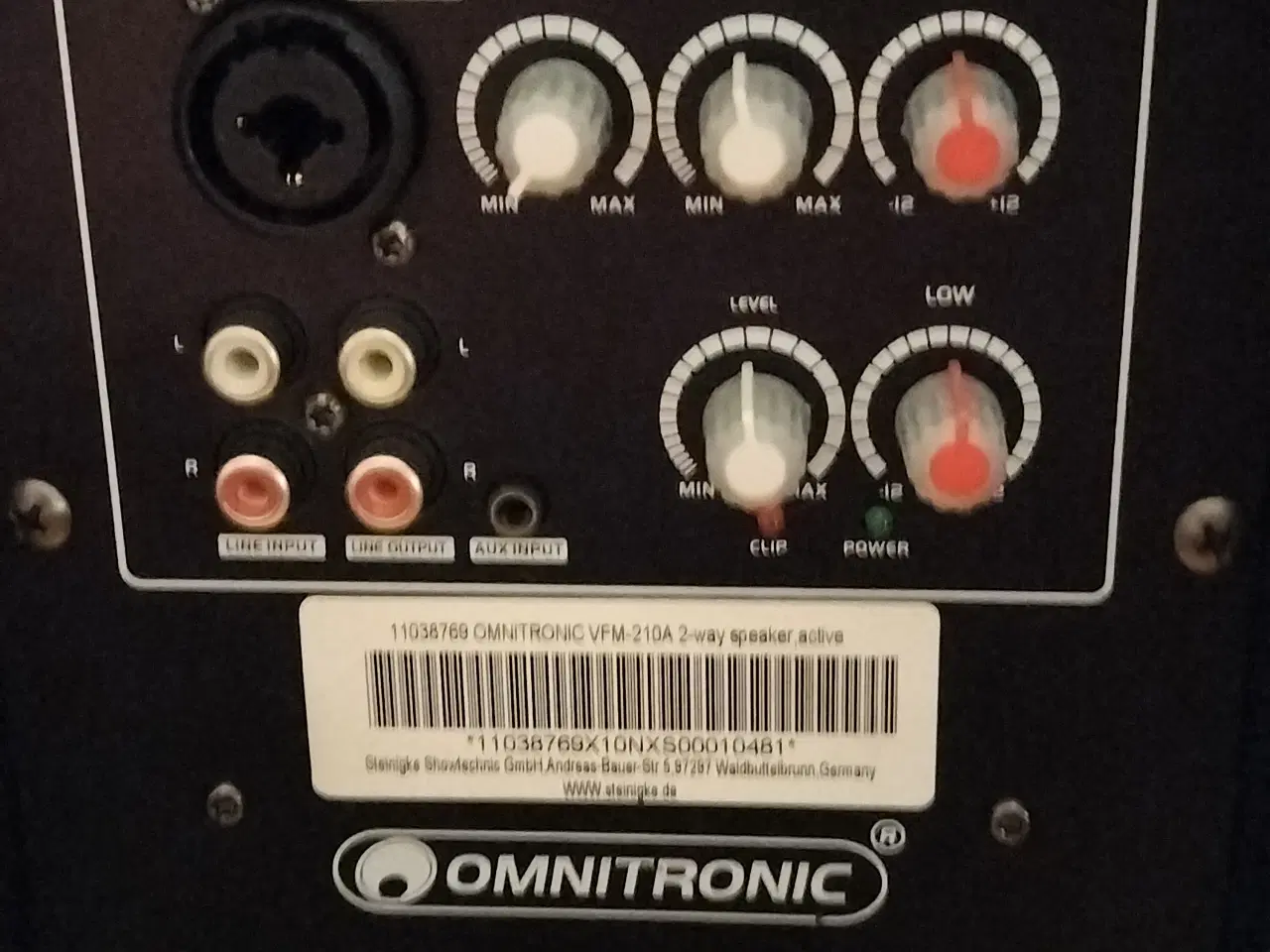 Billede 16 - DJ mixer og bord og højtaler med stativ m.m