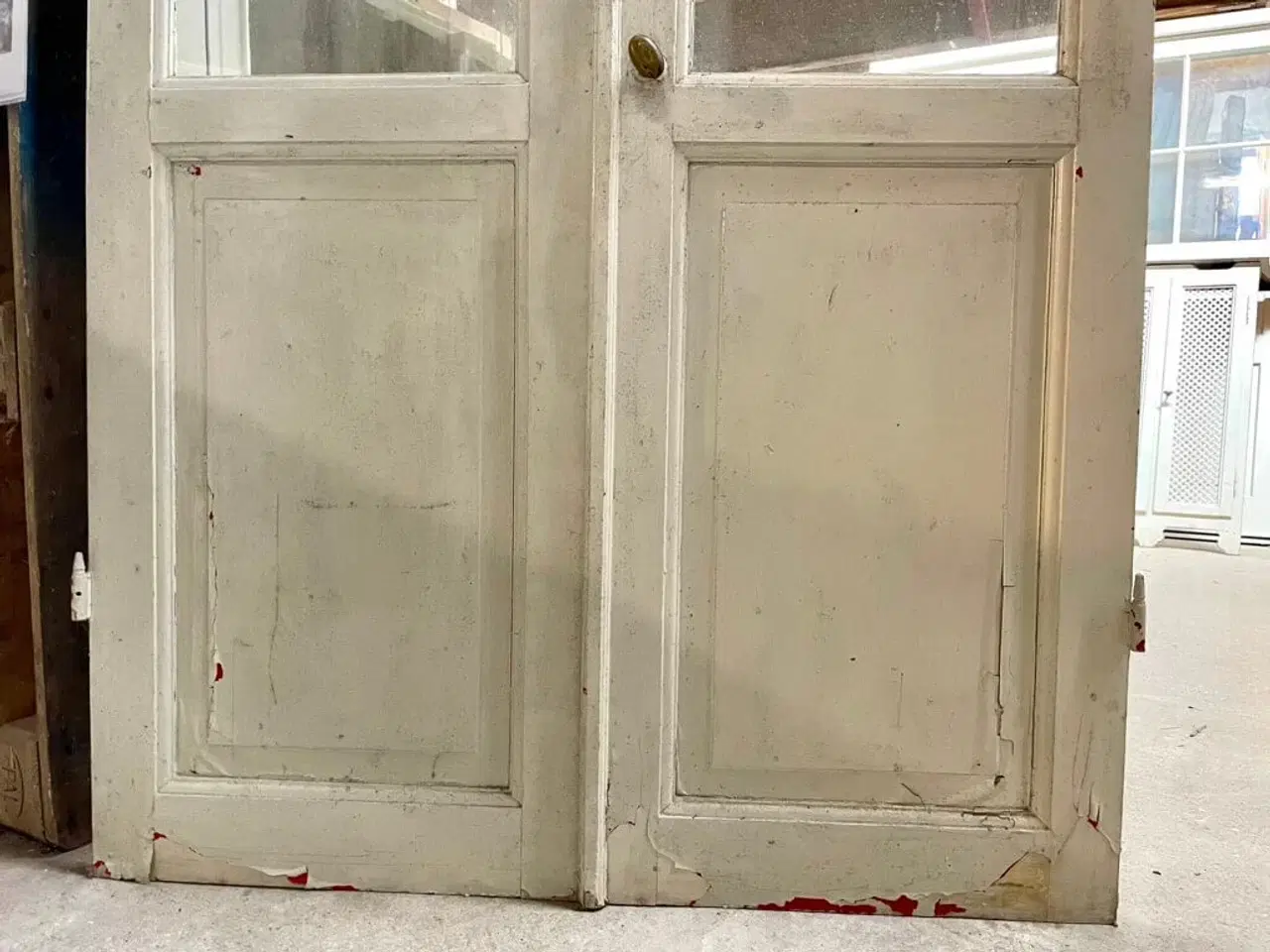Billede 3 - Lav, klassisk dobbeltdør med trukket glas