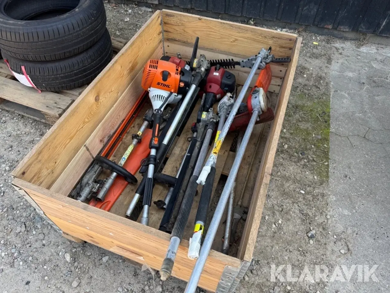 Billede 1 - Haveredskaber LOT
